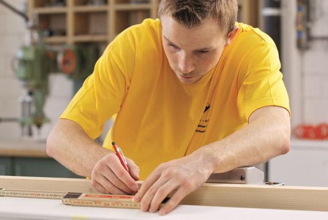 Schreinerpraktiker/-in BA Fensterbau