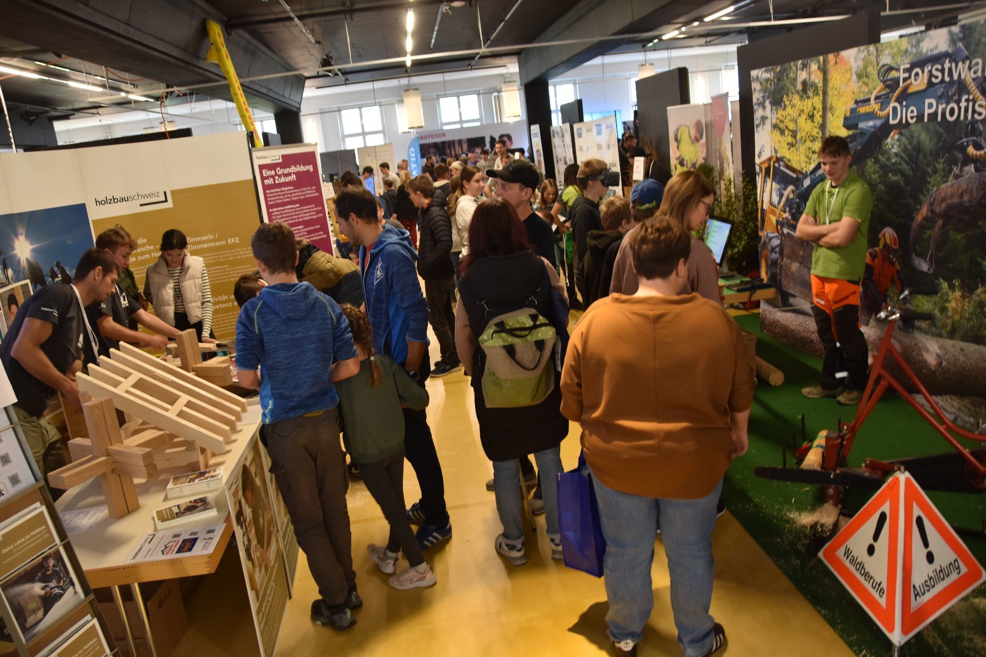 16. Sarganserländer Berufswahlevent / Flumserei in Flums