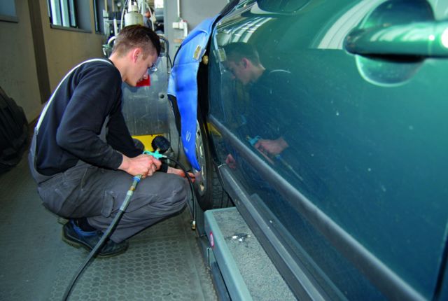 Automobil-Assistent/-in BA
