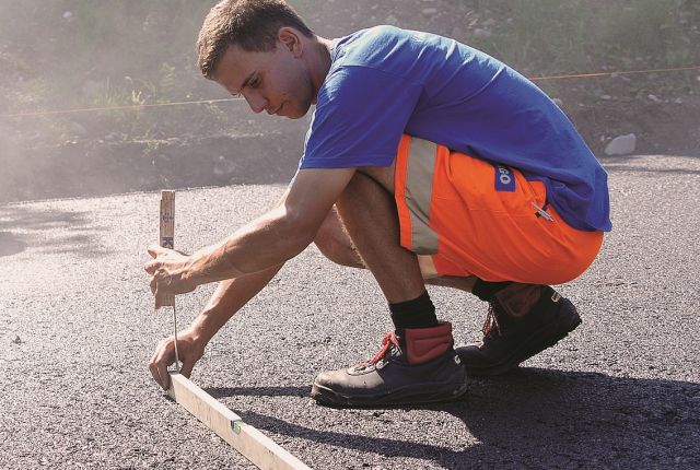 Strassenbauer/-in FZ