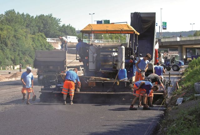 Strassenbauer/-in FZ