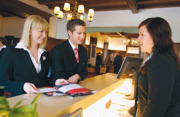 Hotel-Kommunikationsfachmann/-frau FZ