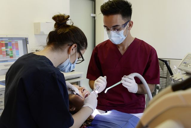 Dentalassistent/-in FZ